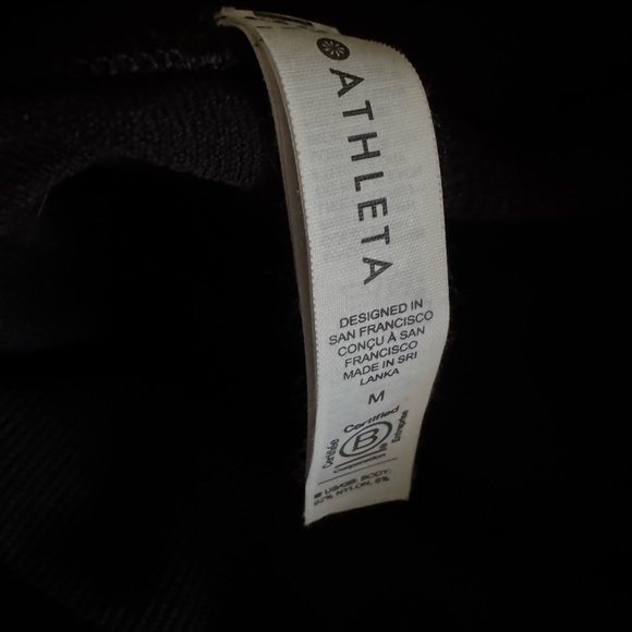 Athleta Ribbed Workout Shorts - Picture 2 of 3